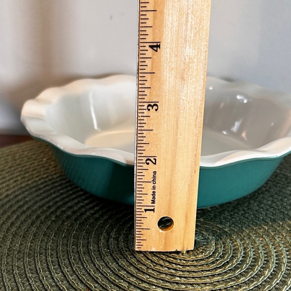 WAVY EDGE SMALL PIE PLATE TURQ BLUE STONEWARE PERSONAL 6 1/4” PREOWNED NO FLAWS - Picture 7 of 8